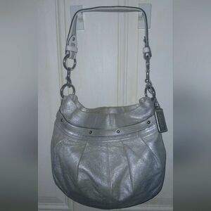 Vintage COACH 8B33 Suede Leather Silver Hobo Bag W Dog Clasp